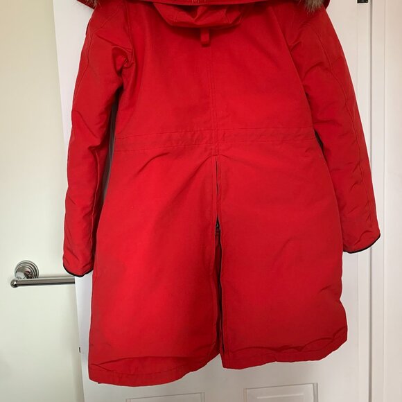 Canada Goose Parka - Picture 7 of 13